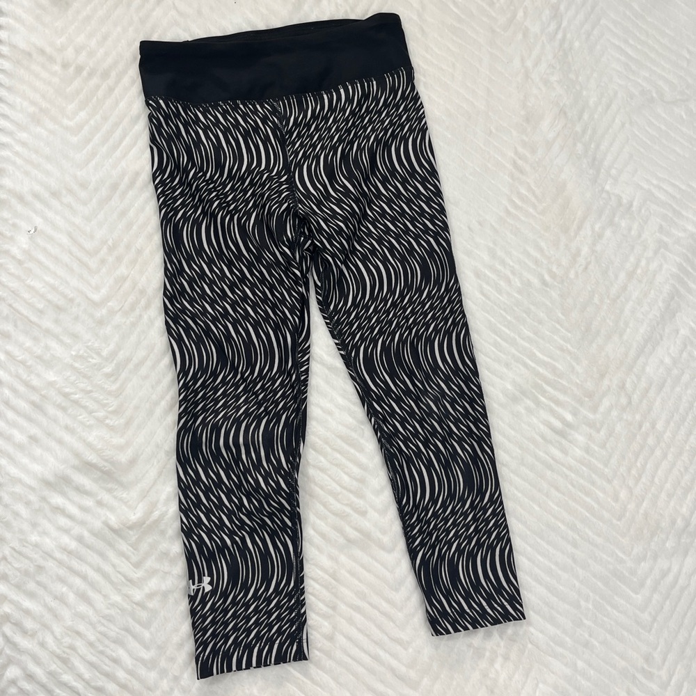 Under Armour Black White Compression‎ Leggings Heatgear Size XS cropped athletic
